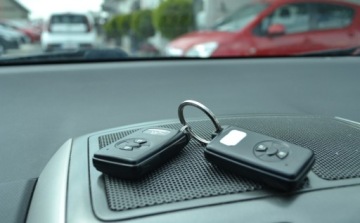 Toyota Auris I Hatchback 1.6 i 16V VVT-i 124KM 2007 Toyota Auris Bezwypadkowe - Automat - Niski przebieg - Bogate wyposazenie, zdjęcie 32