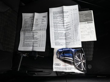 Audi A3 8V Sportback 5d Facelifting 1.5 35 TFSI 150KM 2019 AUDI A3 35 TFSI S line S tronic Hatchback 1.5 (150KM) 2019, zdjęcie 28