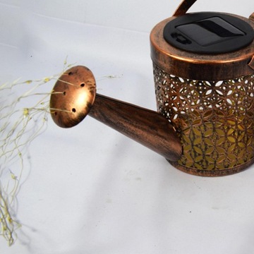Металлические солнечные лейки, садовые фонари, фонари