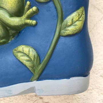 Садовая статуэтка FROG WALLSHOE SHOE FLOWER POT 30 см