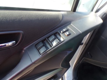 Toyota Corolla Verso E120 2.2 D-4D 136KM 2007 TOYOTA COROLLA VERSO 2.2 D4D 7-OSOBOWA ZAMIANA RATY, zdjęcie 12