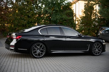 BMW Seria 7 G11-G12 Sedan Facelifting 3.0 730d 286KM 2022 M-PAKIET Z PEŁNYM PAKIETEM CHROM__ MEGA WYPOSAŻENIE, zdjęcie 12