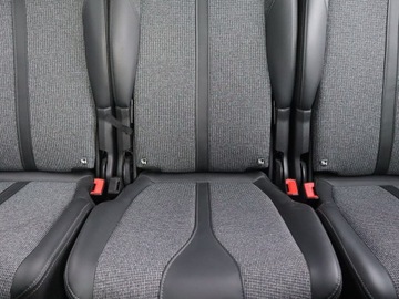 Peugeot 5008 II Crossover 1.2 PureTech 130KM 2018 Peugeot 5008 PureTech 130, Salon Polska, zdjęcie 9