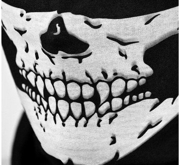 KOMINIARKA KOMIN MASECZKA BANDANA CHUSTA TWARZ CZASZKA NA ROWER MOTOR