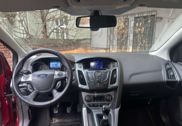 Ford Focus III Hatchback 5d 1.6 Duratorq TDCi DPF 115KM 2011 Ford Focus Ford Focus 1.6 TDCI Tarnow 1.6 Diesel 116KM, zdjęcie 8