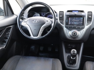 Hyundai ix20 Mikrovan 1.4 CVVT 90KM 2012 Hyundai ix20 1.4 CVVT, Klima, Parktronic, zdjęcie 6