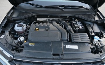 Volkswagen T-Roc I SUV 1.5 TSI ACT 150KM 2019 Volkswagen T-Roc 1,5 TSI 150 KM R-LINE Panorama Nawigacja Virtual Tacho FU, zdjęcie 35