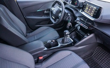 Peugeot 208 II Hatchback 1.2 PureTech 102KM 2023 Peugeot 208 208 Allure 1,2 100 KM 1.2 Benzyna 101KM, zdjęcie 15