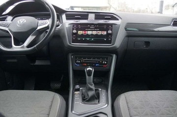 Volkswagen Tiguan II SUV Facelifting 2.0 TDI 150KM 2022 Volkswagen Tiguan 2.0 TDI CR 150 KM DSG, Kamera, Virtual, Salon PL, FV23,, zdjęcie 12