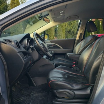 Mazda 5 II 2.0 MZR 150KM 2011 Mazda 5 2.0 MZR-DISI i-stop Center-Line, zdjęcie 23