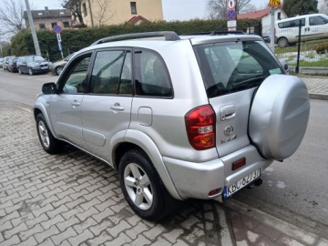 Toyota RAV4 II 2.0 16V D-4D 116KM 2004 TOYOTA RAV-4 2,0 D4D, zdjęcie 5