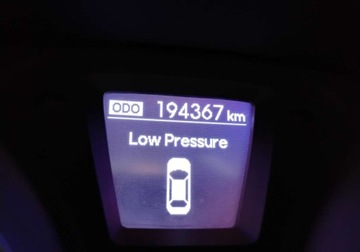 Hyundai i30 II 2015 Hyundai i30 2015r. 1.6 CRDI. Uszkodzony tyl i lekko lewy przod. Jezdzi., zdjęcie 11