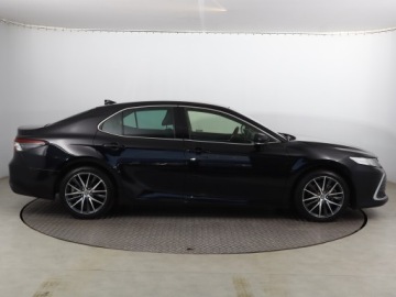 Toyota Camry IX Sedan 2.5 Hybrid Dynamic Force 218KM 2021 Toyota Camry 2.5 Hybrid, Salon Polska, zdjęcie 5