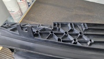 BMW G20 G21 нижняя шторка, рольставня, впуск