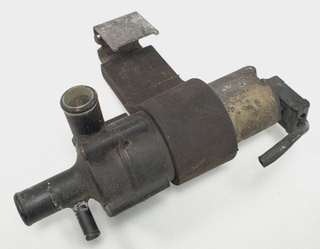 POMPKA OBIEGU WODY MERCEDES W124 2.3 0018352564