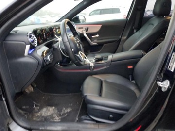 Mercedes Klasa A W177/V177 2021 Mercedes-Benz Klasa A 2021 Mercedes-Benz A-Class A 220 Sedan 2.0 Benzyna, zdjęcie 9