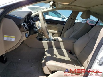 Mercedes CLS W218 2012 Mercedes-Benz CLS _63 AMG_5.5 L_518 km_2012r_78 612 KM 5.5 Benzyna 518KM, zdjęcie 7