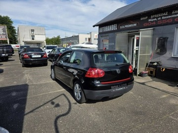 Volkswagen Golf V Hatchback 1.6 i 102KM 2005 Volkswagen Golf 1.4 Benzyna 102 KM, Klimatyzacja,, zdjęcie 3