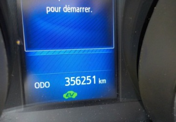 Toyota Auris II 2016 Toyota Auris Okazja 1.8 Hybryda 100KM, zdjęcie 19