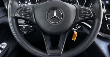 Mercedes Klasa V W447 Długi Facelifting 2.0 250d 190KM 2023 Mercedes-Benz Klasa V Salon Polska V250d 8 Osob LED ILS Kamera ASO VAT 2.0, zdjęcie 13