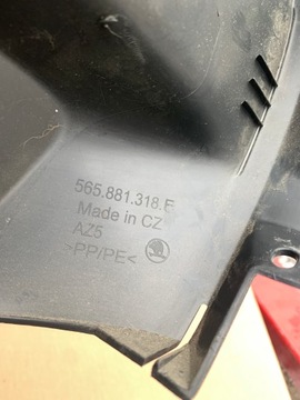 565881318F PRAVÁ MŘÍŽKA PLAST KRYT SEDADLA SKODA KODIAK PĚKNÝ