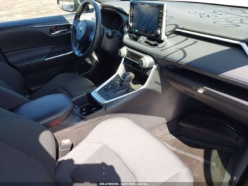 Toyota RAV4 V 2022 Toyota RAV4 2022 Toyota RAV4 Hybrid SE AWD 2.5 Hybryda 176KM, zdjęcie 9