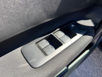 Nissan Qashqai I Crossover Facelifting  1.6 117KM 2013 Nissan Qashqai AUTOMAT KLIMATYZACJA GRZANE FOTELE EL.SZYBY ALUFELGI HAK SE, zdjęcie 15