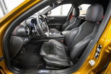 Alfa Romeo Giulia II Sedan Facelifting 2.9 Turbo 510KM 2022 Alfa Romeo Giulia Quadrifoglio 510 KM. FV 23%., zdjęcie 24