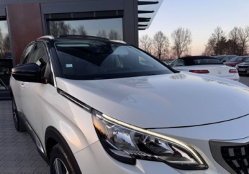 Peugeot 3008 II Crossover 1.2 PureTech 130KM 2019 Peugeot 3008 Rezerwacja 1.2 Benzyna 130KM, zdjęcie 4