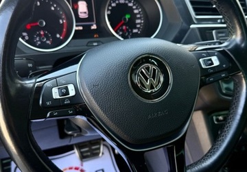Volkswagen Tiguan II SUV 2.0 TDI 150KM 2017 Volkswagen Tiguan 2.0 TDI 4x4 4motion keylessgo el. klapa SOUND temp ACC L, zdjęcie 16