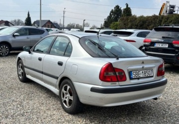 Mitsubishi Carisma Hatchback 1.9 DID 102KM 2002 Mitsubishi Carisma I rejestracja 2003 r. 1.9 Diesel 102KM, zdjęcie 3