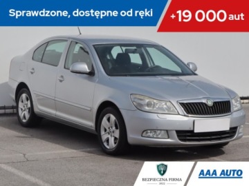 Skoda Octavia II Kombi 1.4 TSI 122KM 2009 Skoda Octavia 1.4 TSI, Salon Polska, Klima