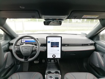 Ford Mustang VI 2022 Mustang Mach-E 351KM AWD Elektryczny, zdjęcie 17