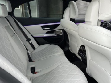 Mercedes Klasa E W214 Sedan 2.0 220d 197KM 2026 E Klasa 220 d 4-Matic AMG 2.0 (197KM) 2026, zdjęcie 8