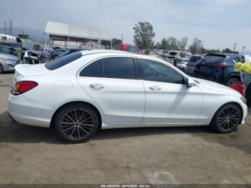 Mercedes Klasa C W205 2020 Mercedes-Benz Klasa C 300 2020 2.0l 2.0 Benzyna 255KM, zdjęcie 6