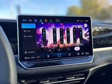 Volkswagen Passat B9 2024 Volkswagen Passat R-Line Matrix DCC Tempomat ACC Masaz Pakiety FV23, zdjęcie 33