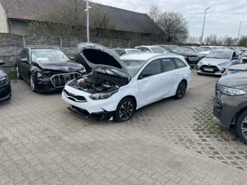 Kia Ceed III Kombi Facelifting 1.5 T-GDI 140KM 2025 Kia Cee'd Automat mHEV Podgrzewanie Kamera