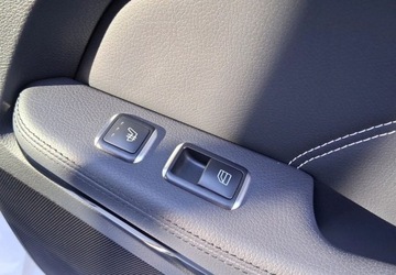 Mercedes Klasa E W212 Kombi Facelifting 300  252KM 2014 Mercedes-Benz Klasa E Mercedes E350 BlueTEC 7G-TRONIC Avantgarde Karlik P, zdjęcie 8