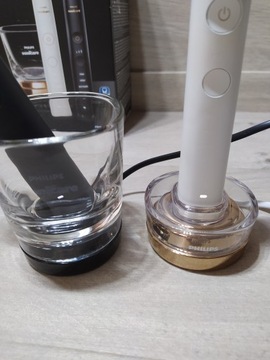 Philips Sonicare DiamondClean HX9914/57 ОПИСАНИЕ