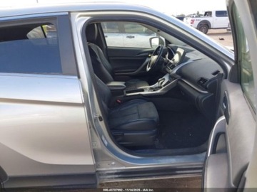 Mitsubishi Eclipse Cross 2022 Mitsubishi Eclipse Cross Se Special Edition, 2022r., 1.5L 1.5 Benzyna 152KM, zdjęcie 8