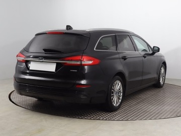 Ford Mondeo V Kombi Facelifting 2.0 Hybrid 187KM 2021 Ford Mondeo 2.0 Hybrid, Serwis ASO, Automat, Navi, zdjęcie 4