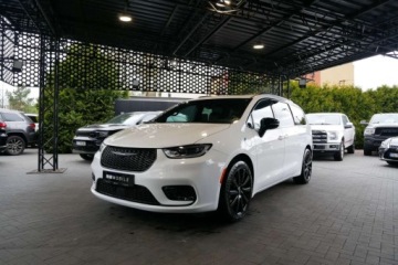 Chrysler Pacifica II 3.6 V6 Hybrid 264KM 2022 Chrysler Pacifica 3.6LHybrydaWersjaS, FamilyCam Wentyl Cam360 RadarPanoram