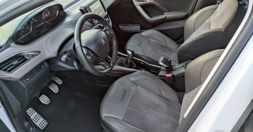 Peugeot 2008 I SUV 1.6 VTi 120KM 2013 Peugeot 2008 1.6i 120 kM Led Klima Panorama Navi Skory Jak Nowy Serwis Gwa, zdjęcie 5