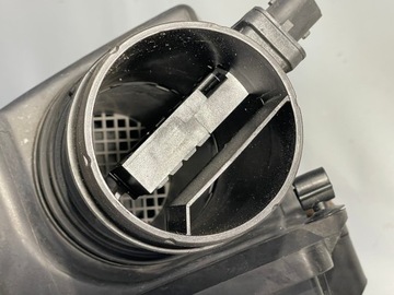 OPEL CORSA D 1,3CDTI POUZDRO FILTRU VZDUCHU