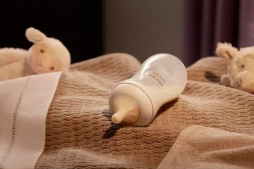 Набор бутылочек AVENT Natural Response SCY903/03