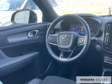 Volvo XC40 Crossover Facelifting 2.0 B3 163KM 2024 Volvo XC 40 XC40 B3 Plus Dark Pakiet Driver Assist, zdjęcie 12