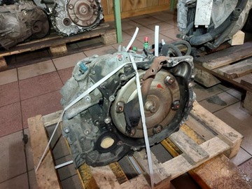 VOLVO V70 S60 S80 2.4 D5 SKRZYNIA 55-50SN P30681186