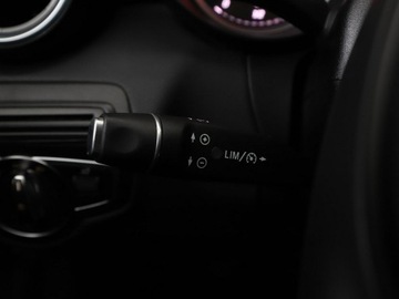 Mercedes Klasa C W205 2017 Mercedes C 180 Czujniki, Aut.klima, Navi, Skóra, zdjęcie 29