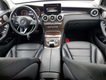 Mercedes GLC C253 2017 Mercedes-Benz GLC Coupe 300 4Matic 2017 2.0l 2.0 Benzyna 241KM, zdjęcie 4