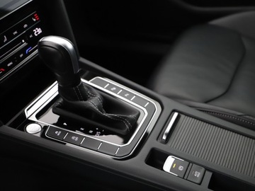 Volkswagen Arteon Fastback Facelifting 2.0 TDI 200KM 2022 Volkswagen Arteon Shooting Brake 2.0TDI 200KM Auto, zdjęcie 21